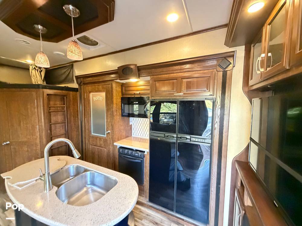 View more photos of this listing