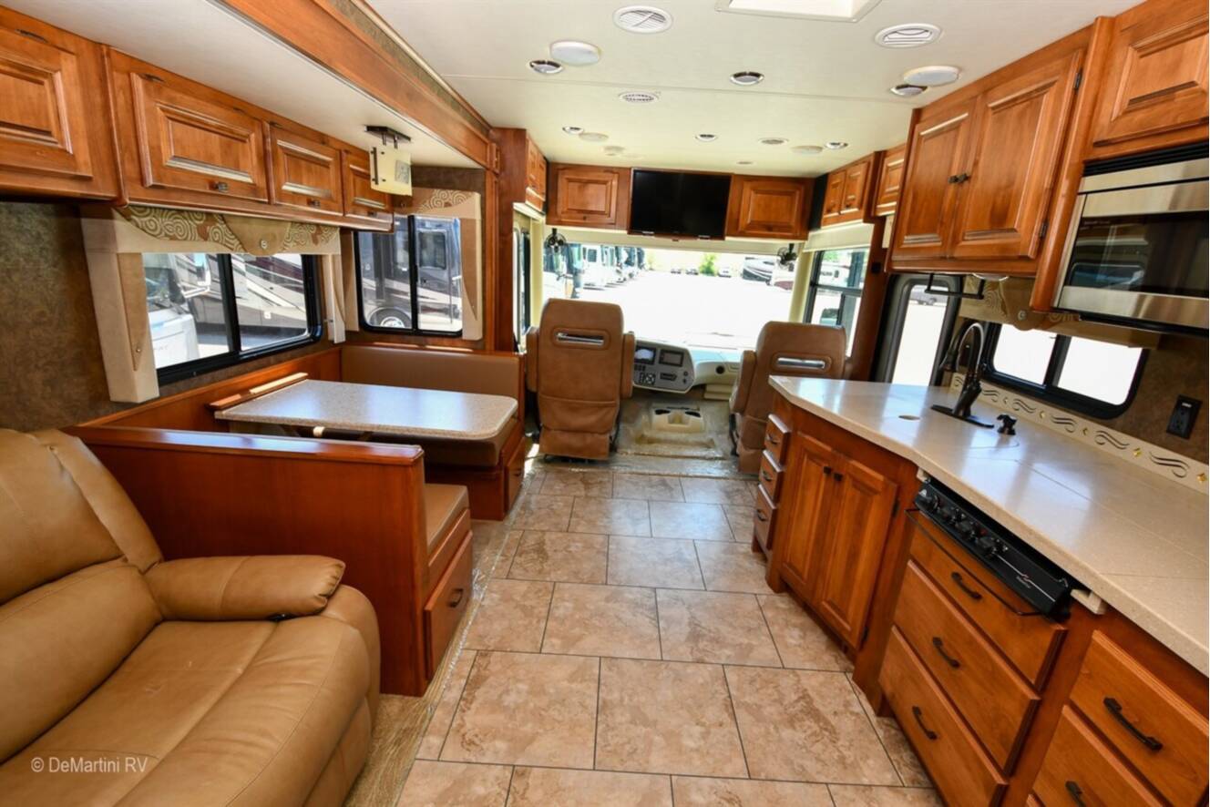 A photo of this 2014 Tiffin Allegro Open Road 36LA