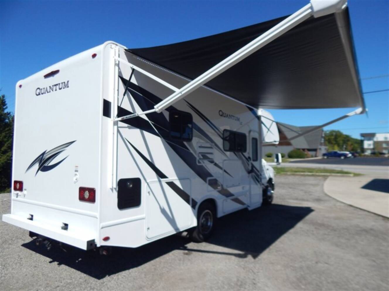 A photo of this 2022 Thor Quantum LC25