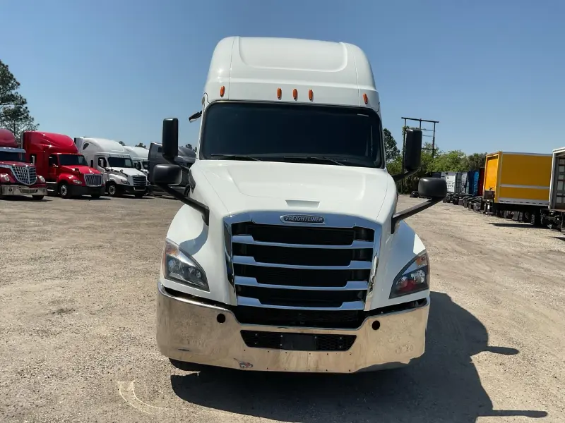 2020 FREIGHTLINER CASCADIA 126