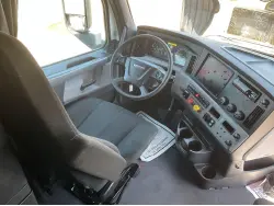 2020 FREIGHTLINER CASCADIA 126