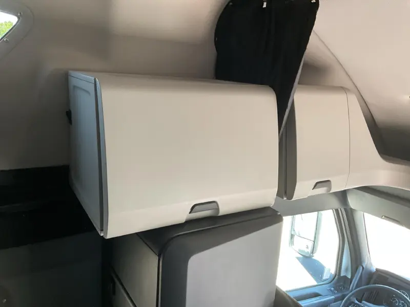2020 FREIGHTLINER CASCADIA 126