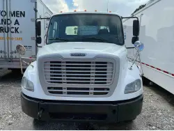 2015 Freightliner M2 112
