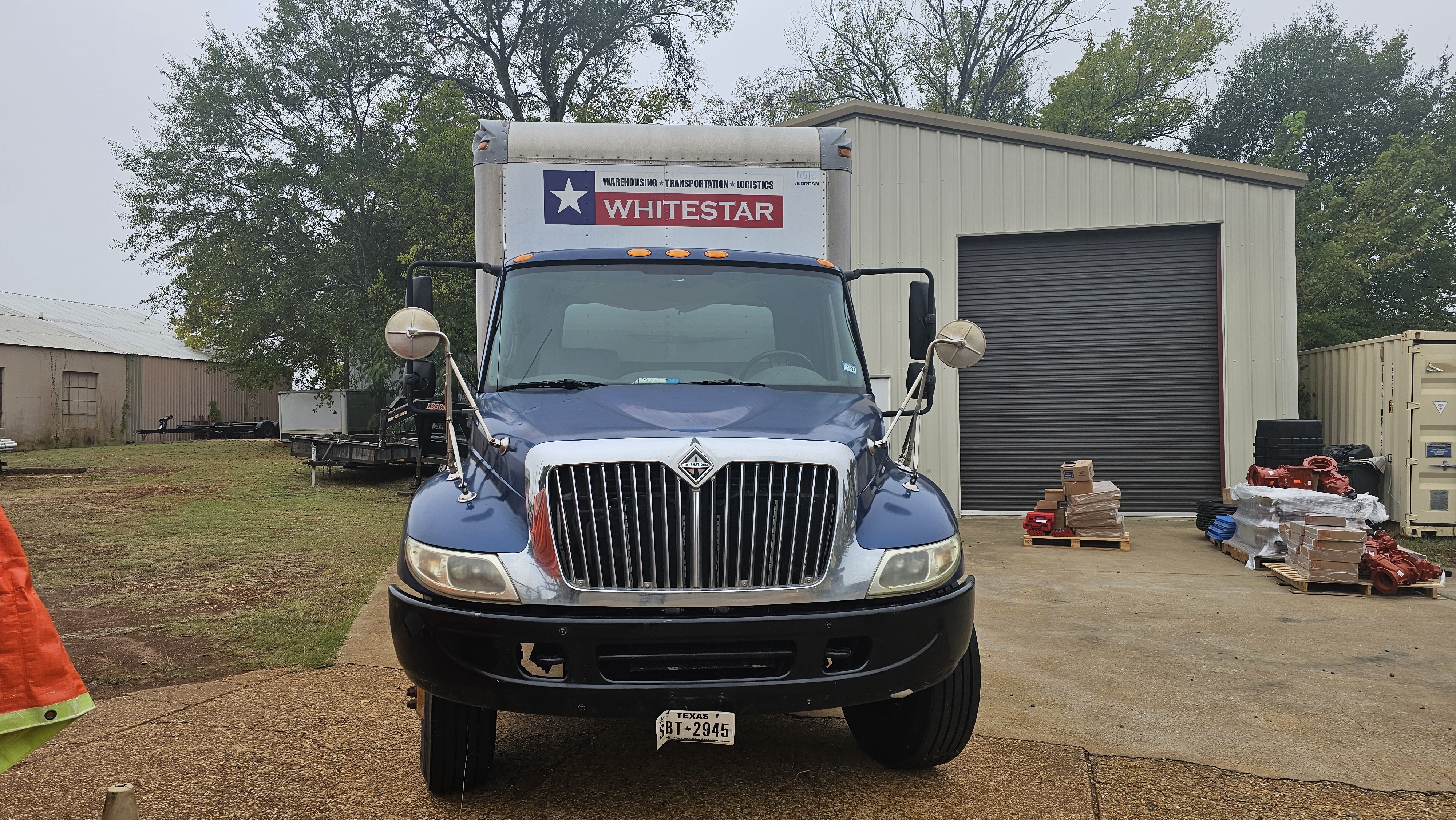 2005 INTERNATIONAL 4300 Sba in Palestine, TX
