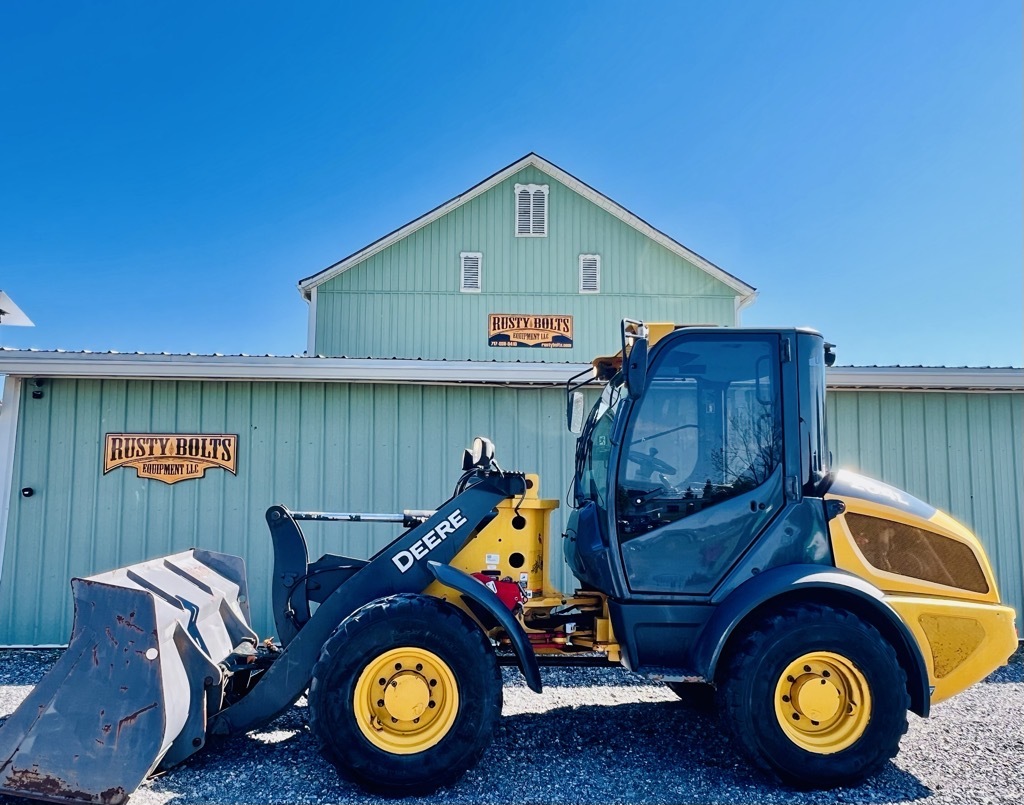 2021 JOHN DEERE 204L in Chambersburg, PA