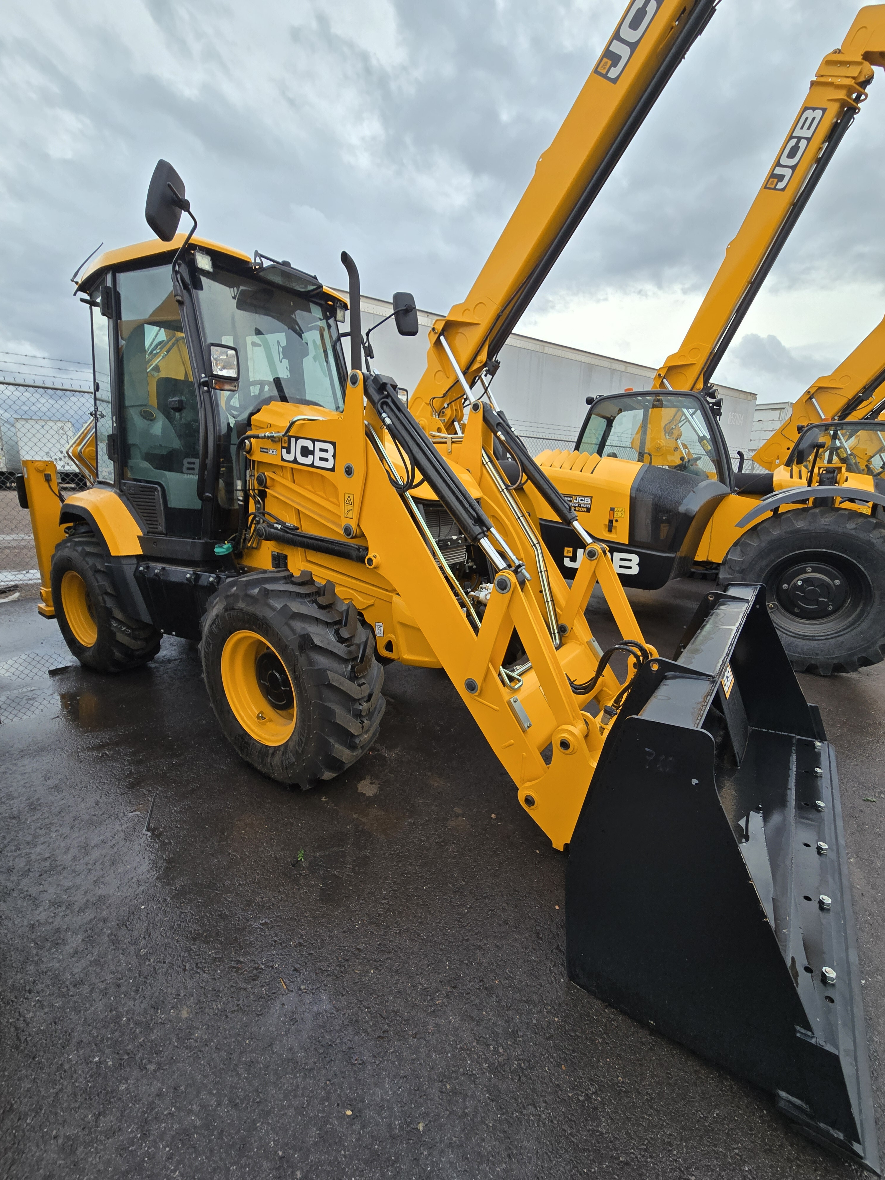 2023 JCB 3CX in Phoenix, AZ