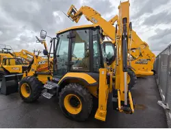 2023 JCB 3CX