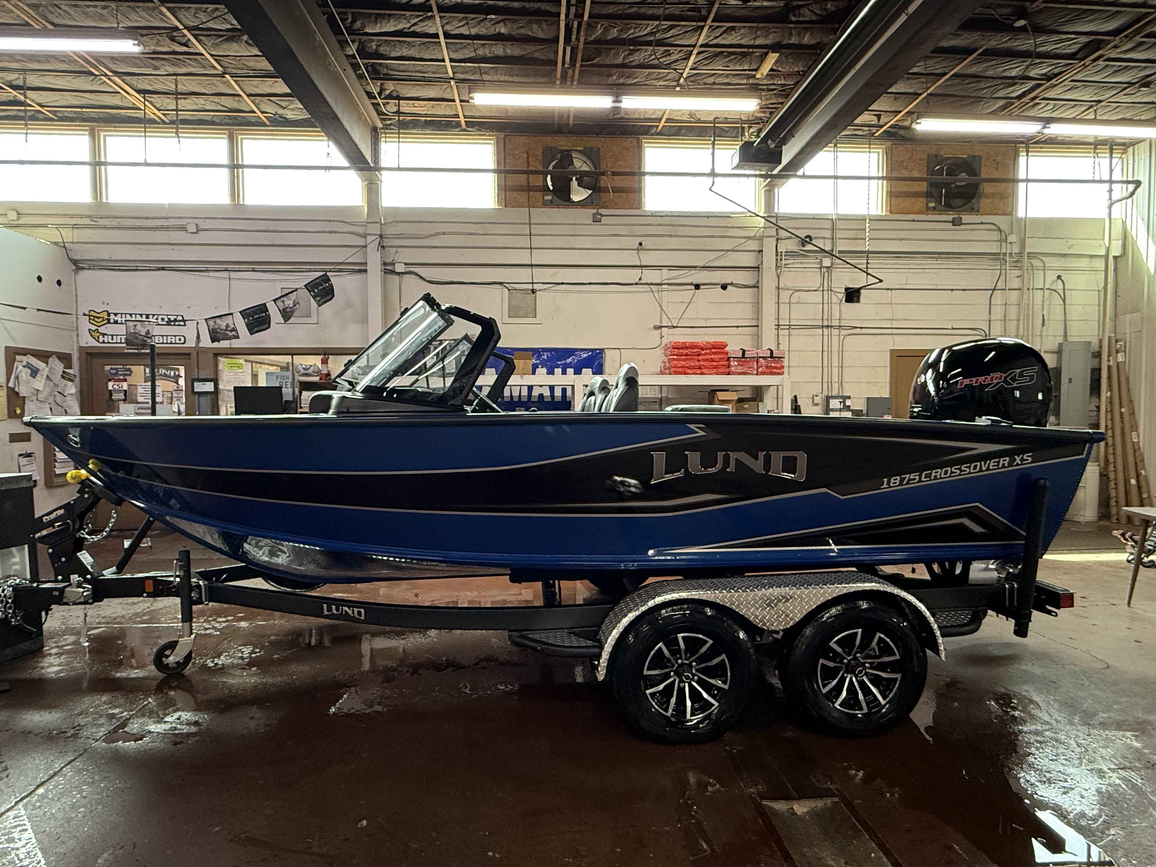 2026 Lund Boat Co. 1875CROSSOVERXS in algona IA