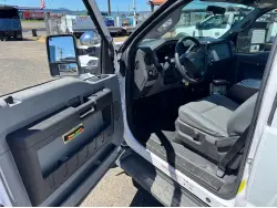 2013 FORD F550