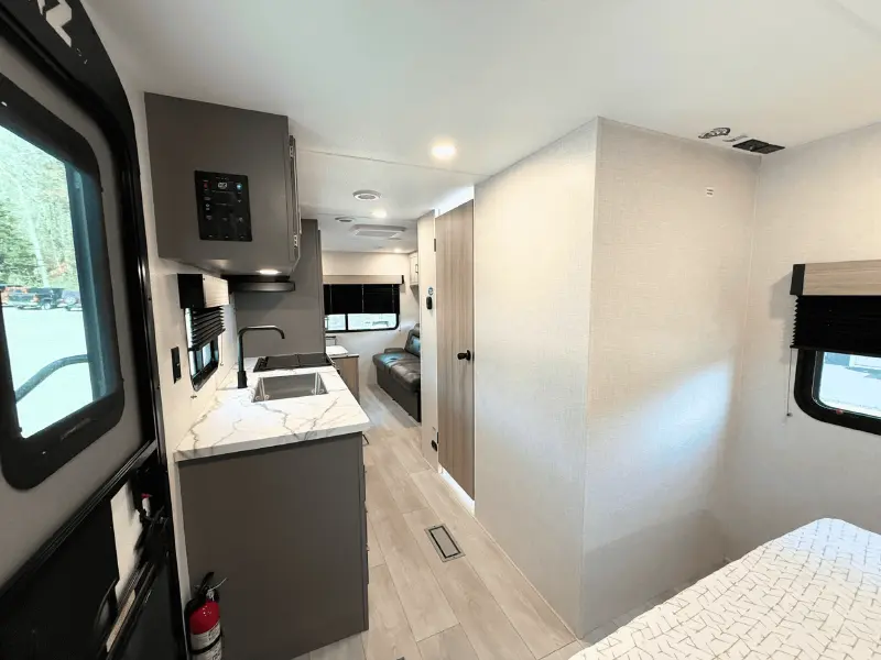 2026 KZ RV Sportsmen Select 210RDSL