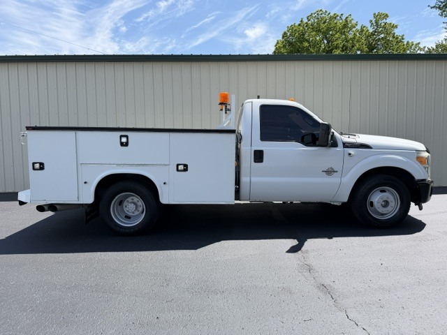 2016 FORD F350 in Springfield, MO