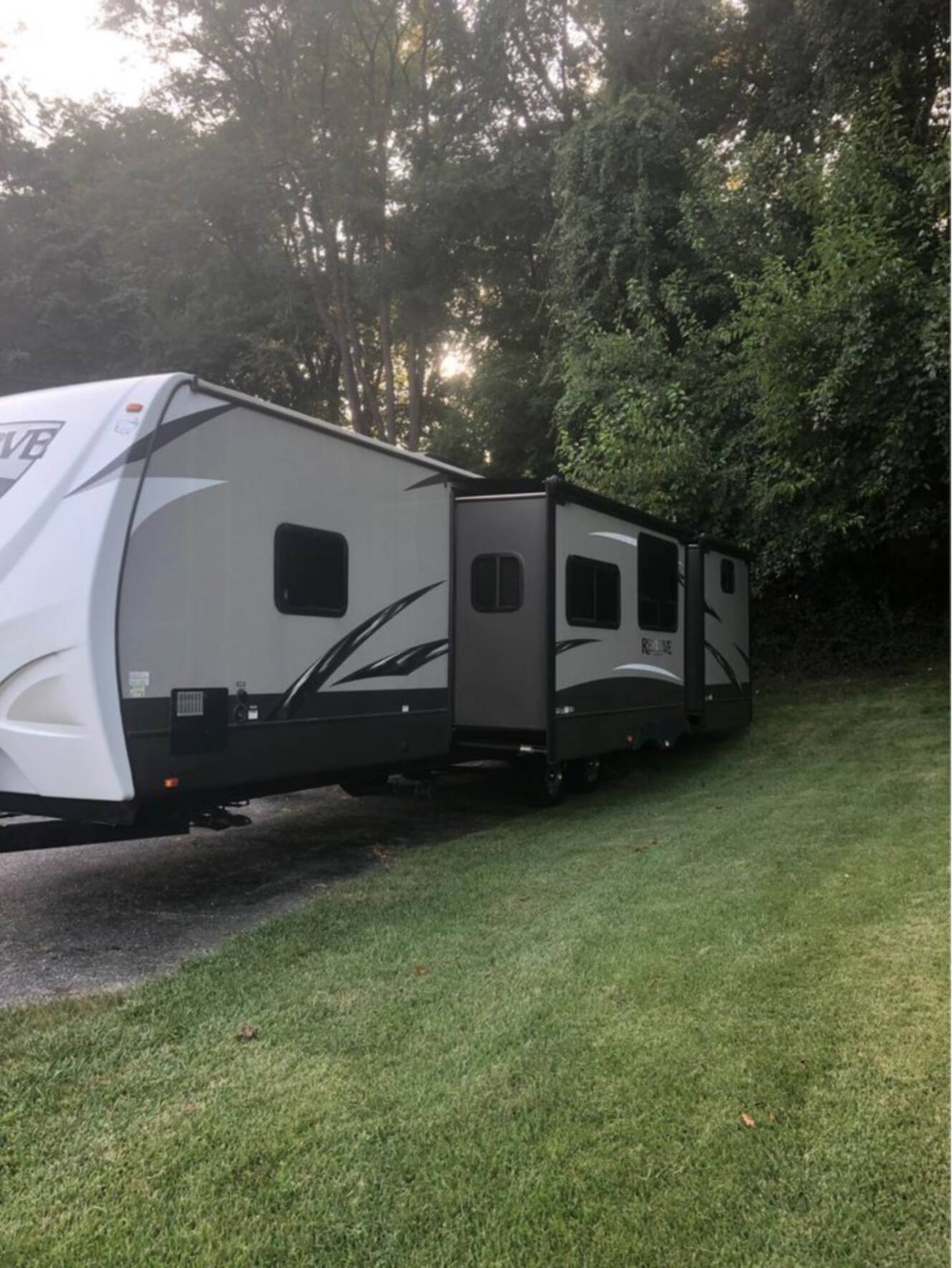 A photo of this 2015 Crossroads REZERVE RTZ33BH