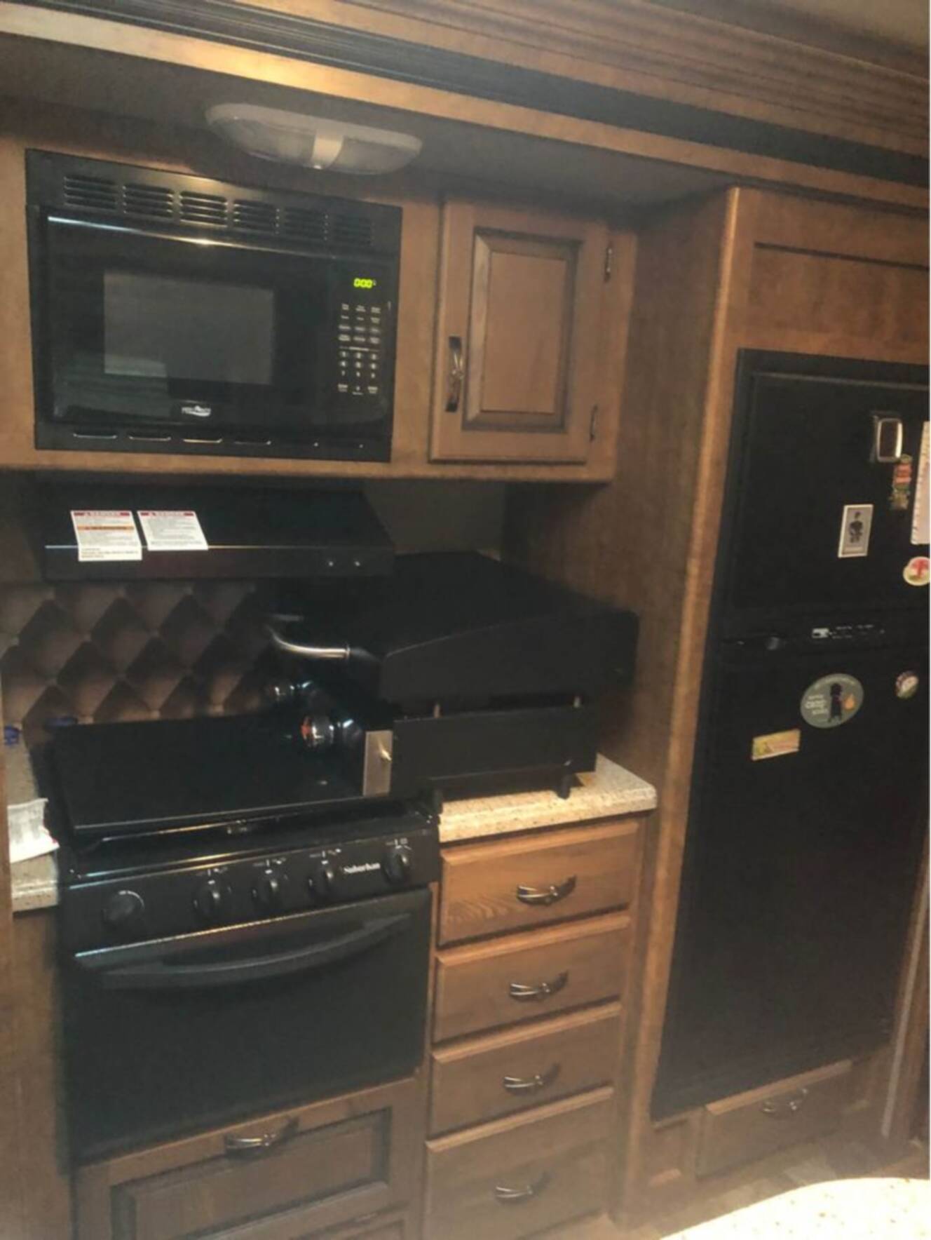 A photo of this 2015 Crossroads REZERVE RTZ33BH