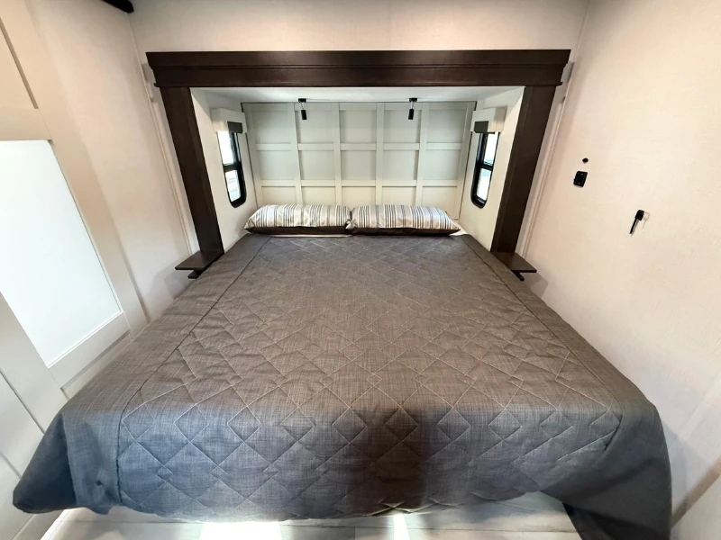 2026 Keystone Alpine 3710FL