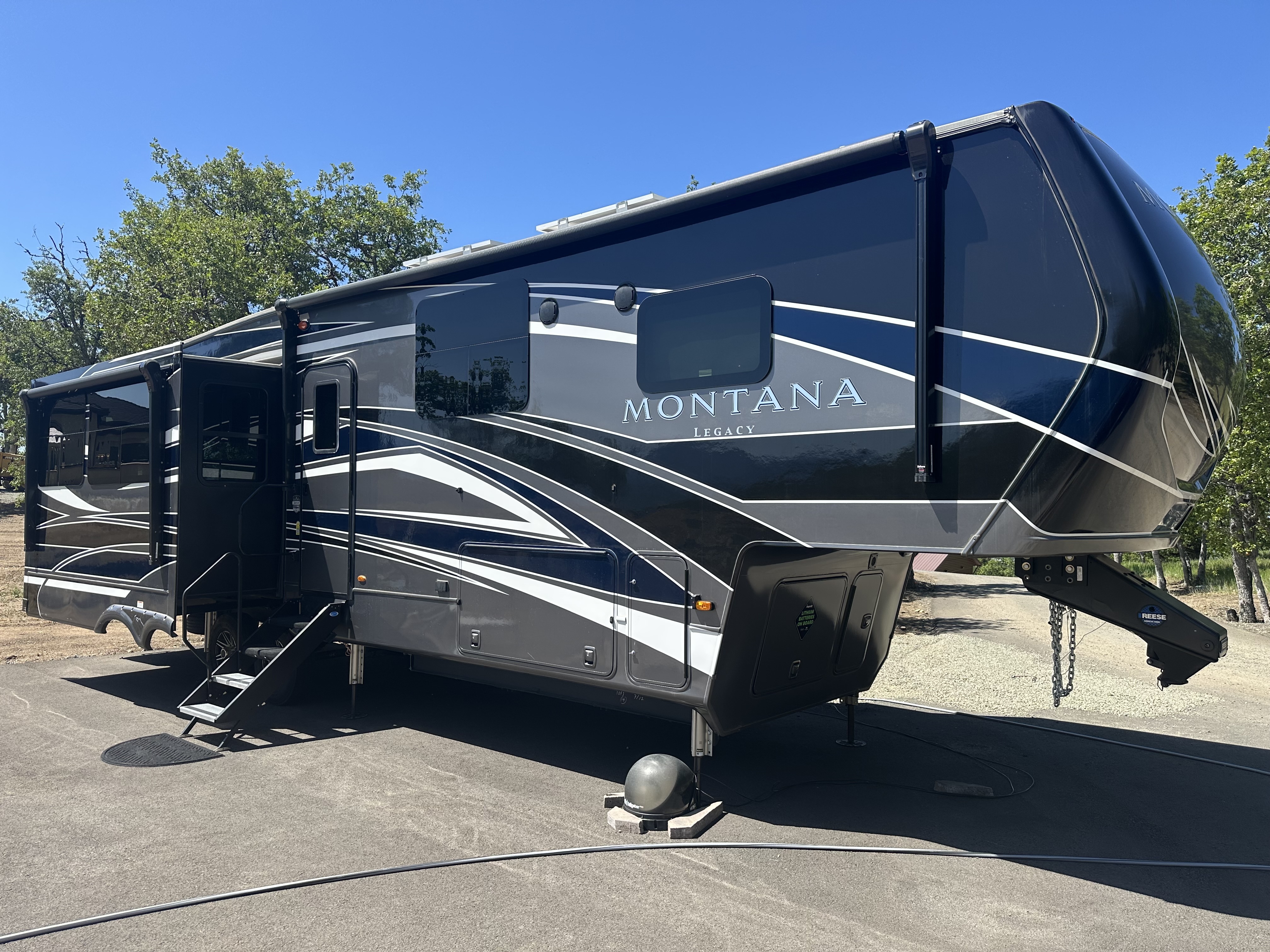 2024 Keystone MONTANA 3231CK RV