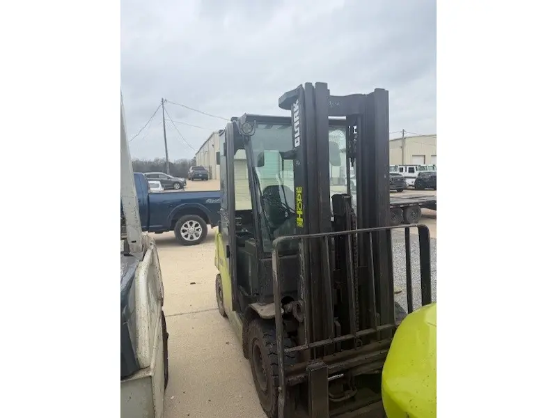 CLARK S25D