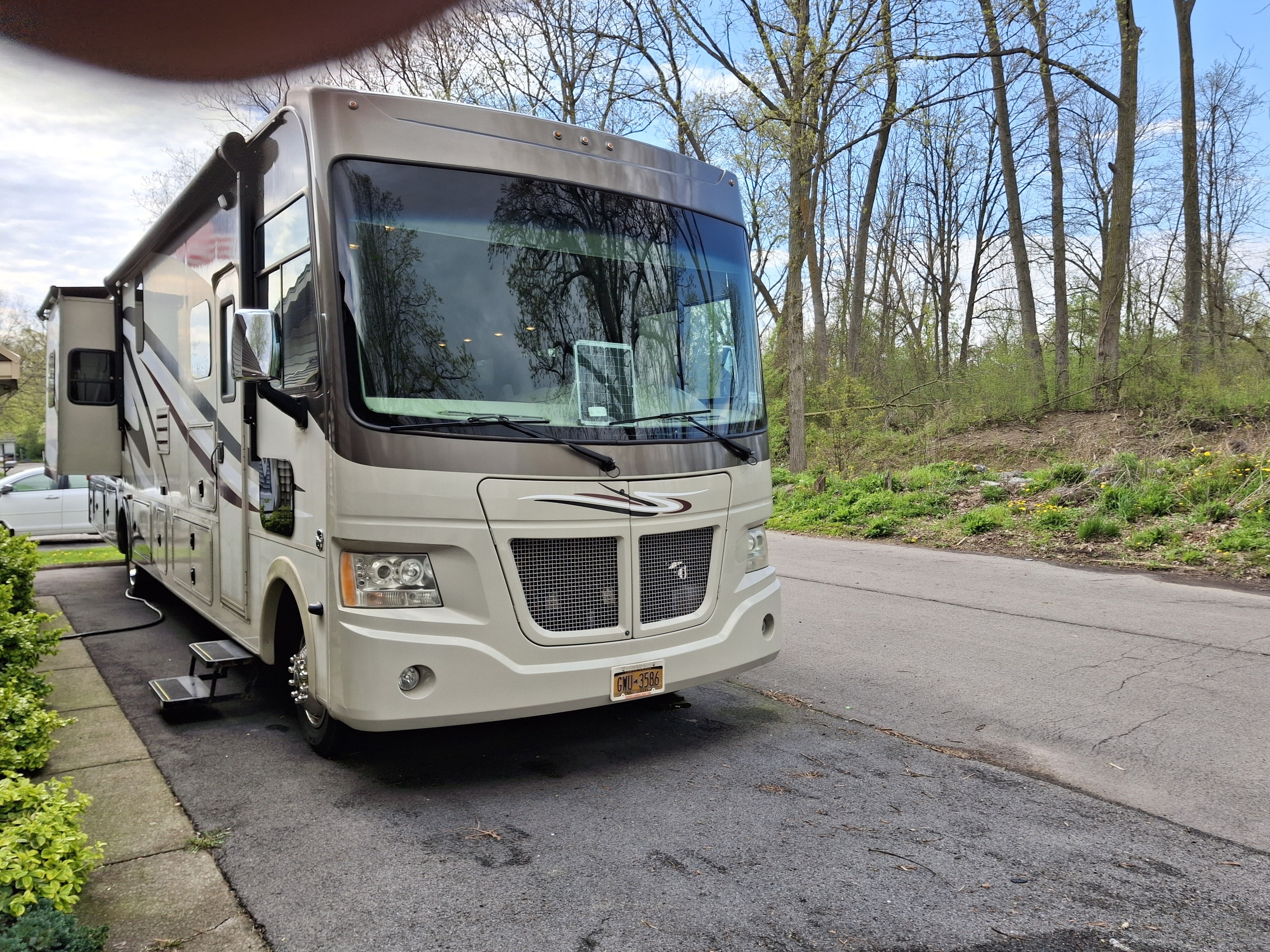 2014 Coachmen MIRADA 35LS RV