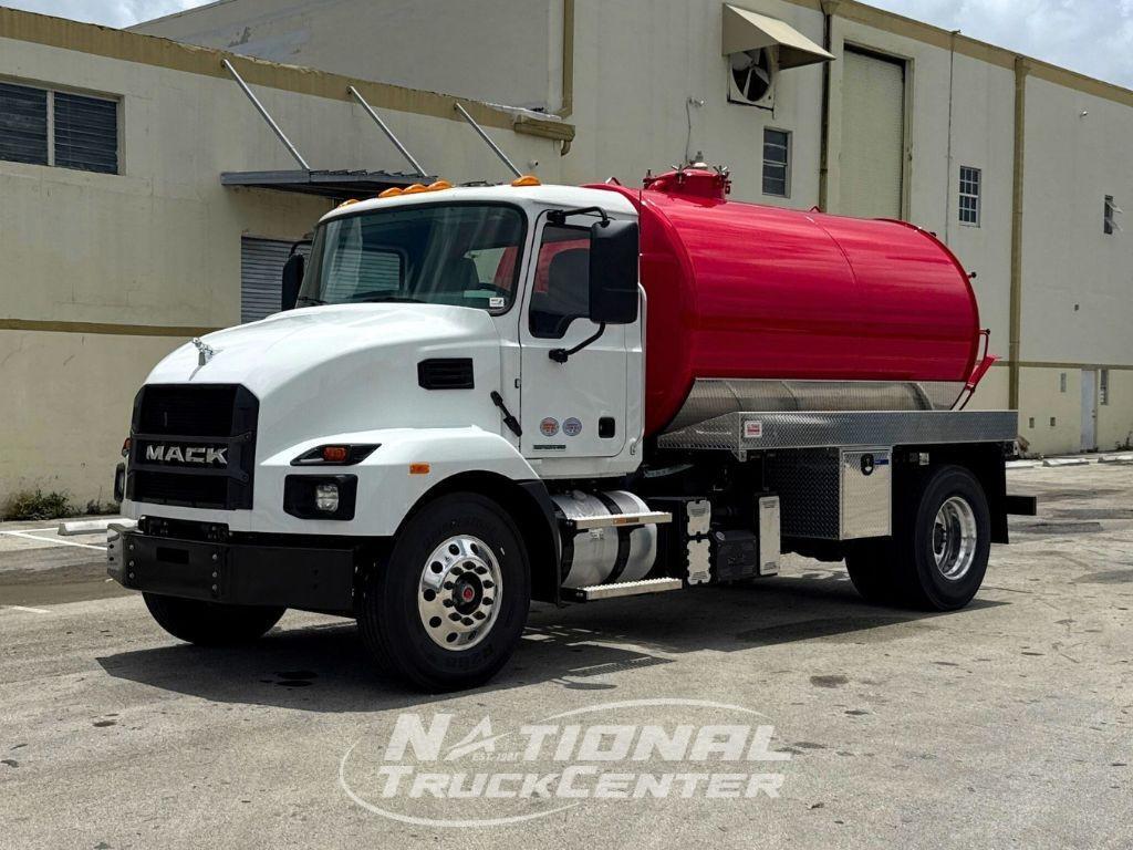 2025 MACK MD7 in Hialeah, FL