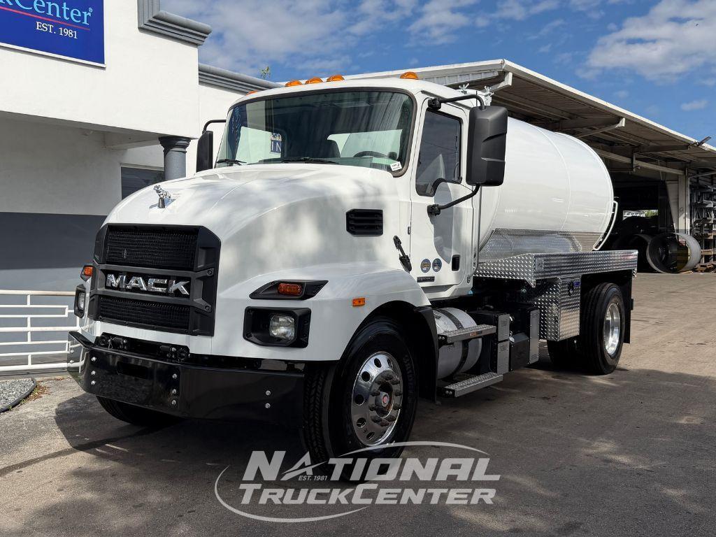 2025 MACK MD7 in Hialeah, FL