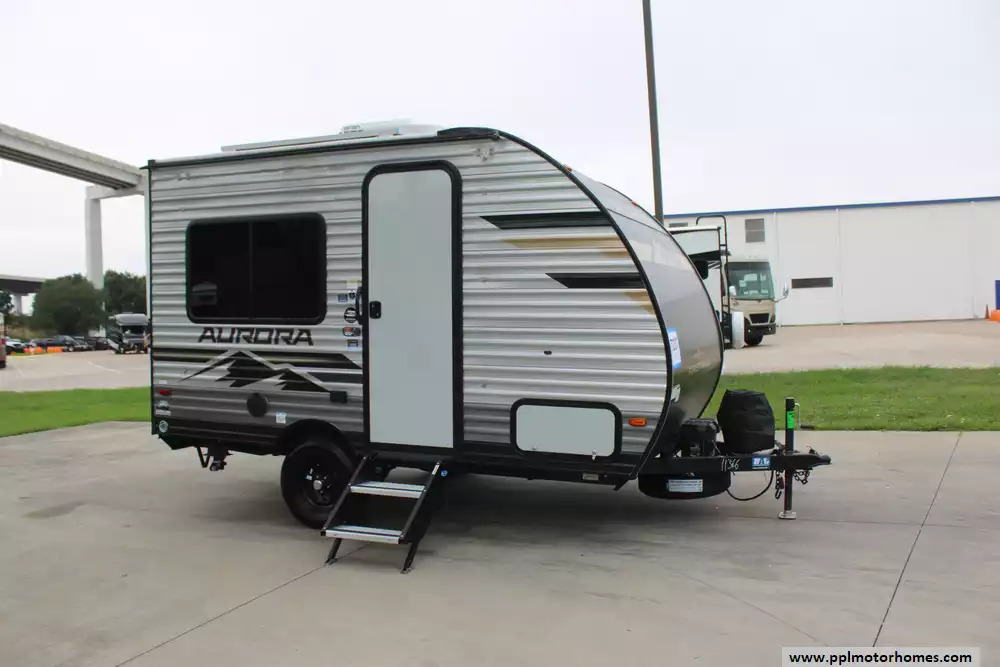2025 Forest River Aurora Light 13RDX in houston TX