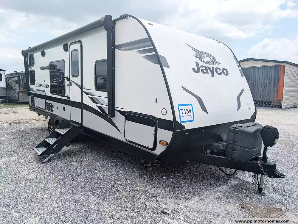 2023 Jayco Jay Feather Series 22BH in summerfield FL