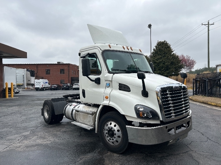 2019 FREIGHTLINER CASCADIA 113 in Duluth, GA