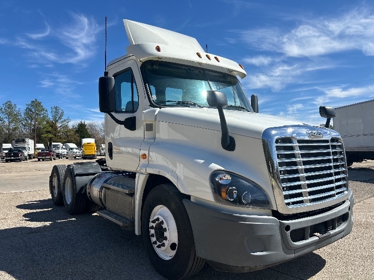 2019 FREIGHTLINER CASCADIA 125 in Belden, MS
