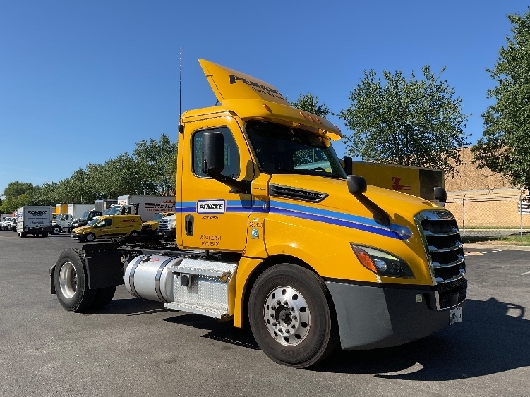 2020 FREIGHTLINER CASCADIA 126 in Belcamp, MD