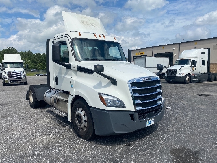 2020 FREIGHTLINER CASCADIA 126 in Anderson, SC