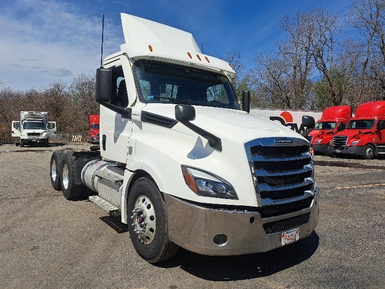 2021 FREIGHTLINER CASCADIA 126 in Fitchburg, MA