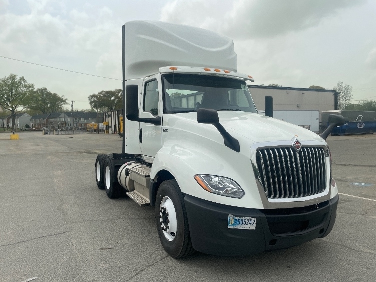 2018 INTERNATIONAL LT625 in Richmond, VA