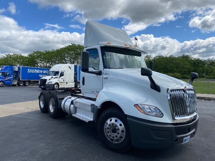 2019 INTERNATIONAL LT625 in Harrisburg, PA