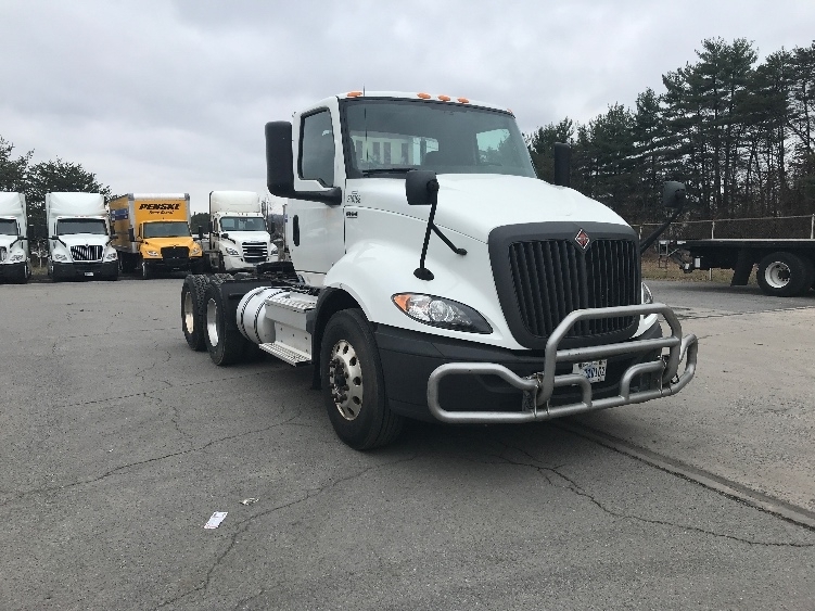 2019 INTERNATIONAL RH613 in Harrisburg, PA