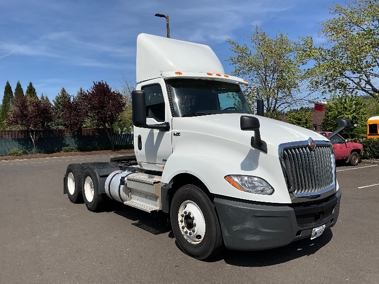 2019 INTERNATIONAL LT625 in Portland, OR