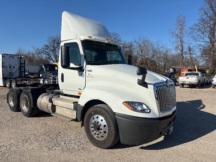 2019 INTERNATIONAL LT625 in Poplar Bluff, MO