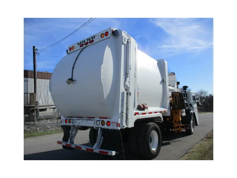 2014 MACK 600