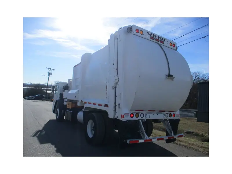 2014 MACK 600