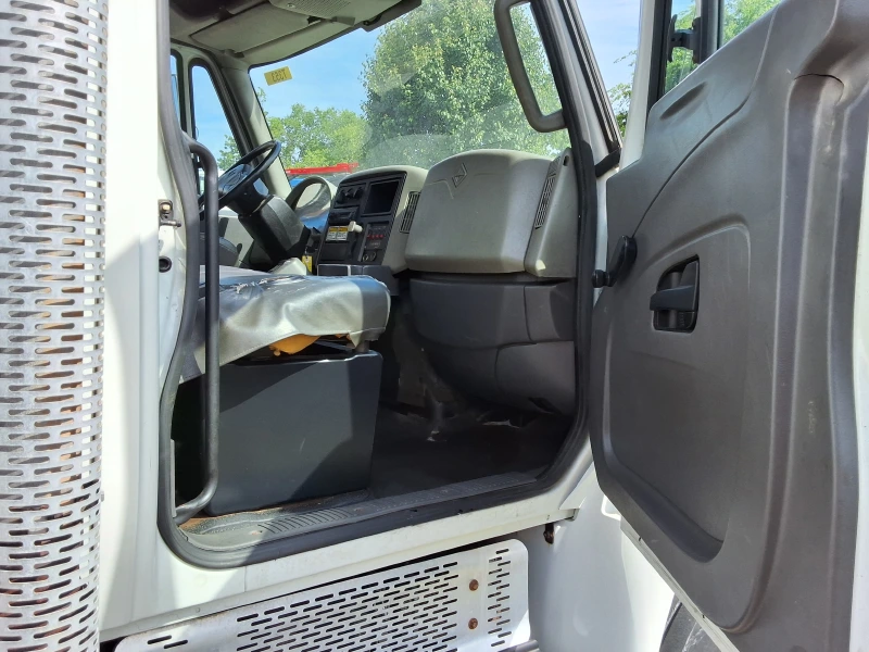 2012 INTERNATIONAL 4000