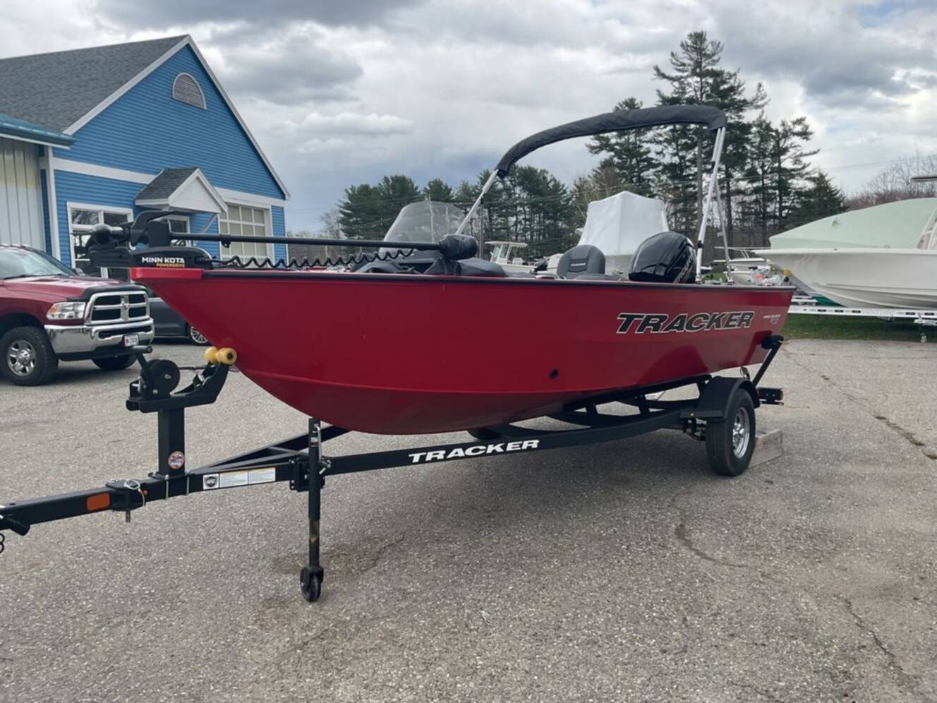 A photo of this 2026 Tracker® Boats PG V16 SC