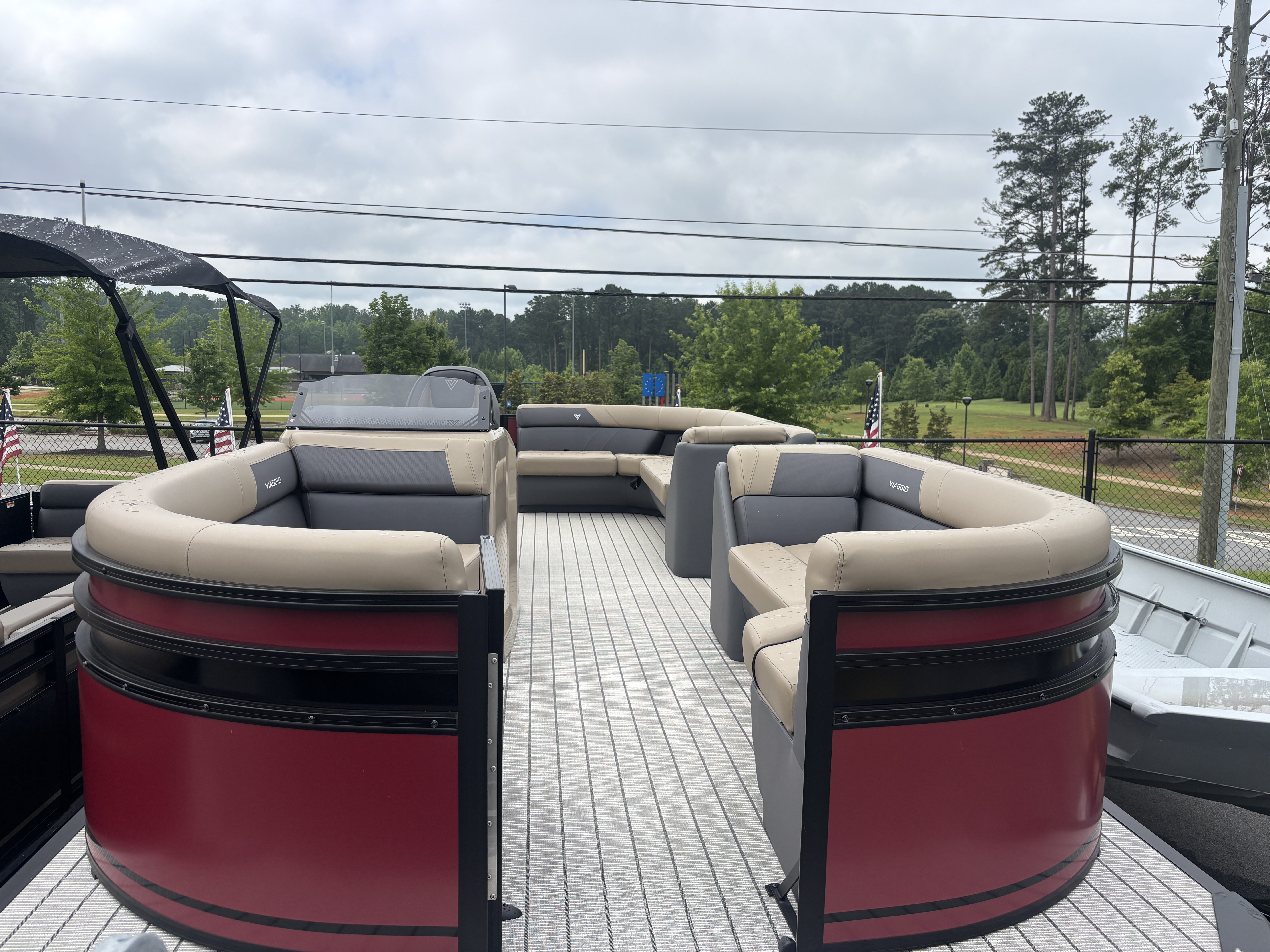 2026 Viaggio Lago V22C V w/2026 Yamaha F115LB - 115HP - 4-Stroke Eng V22F in acworth GA