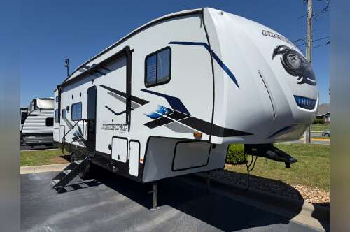 2024 Forest River Rv Cherokee Arctic Wolf 278BHS in springfield MO