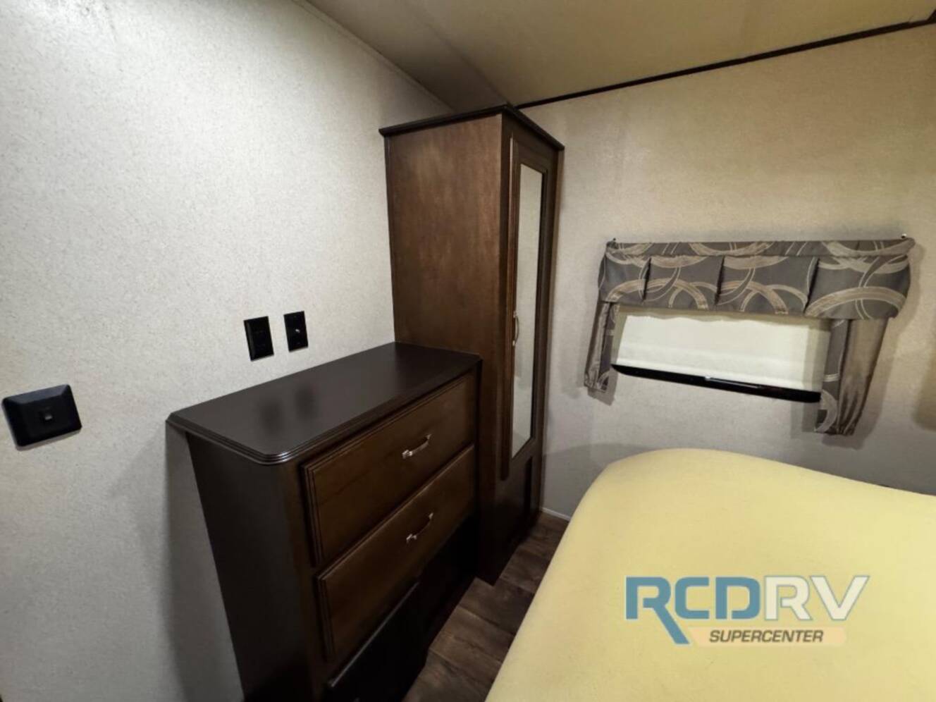 A photo of this 2017 Forest River Rv Salem Hemisphere Lite 282RK