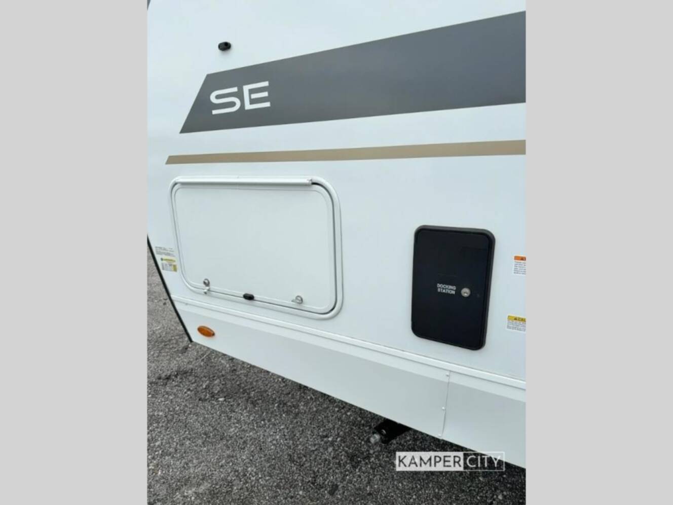 A photo of this 2026 Kz Connect SE C301BHKSE