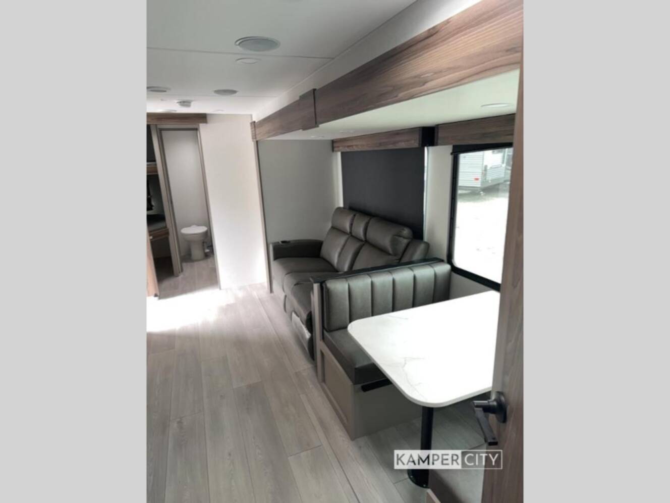 A photo of this 2026 Kz Connect SE C301BHKSE