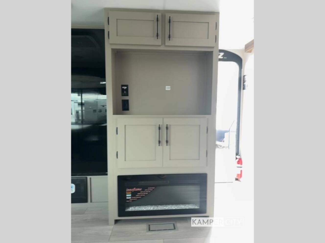 A photo of this 2026 Kz Connect SE C301BHKSE