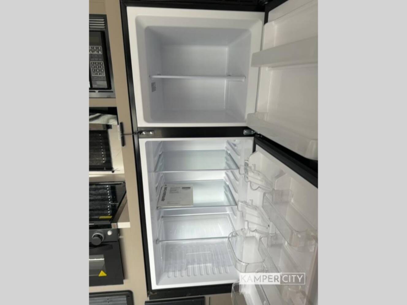A photo of this 2026 Kz Connect SE C301BHKSE