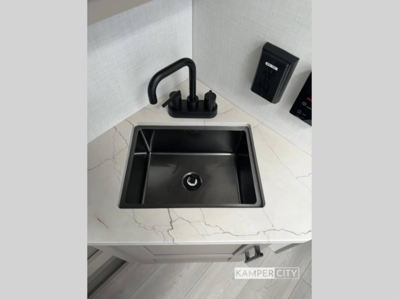 A photo of this 2026 Kz Connect SE C301BHKSE