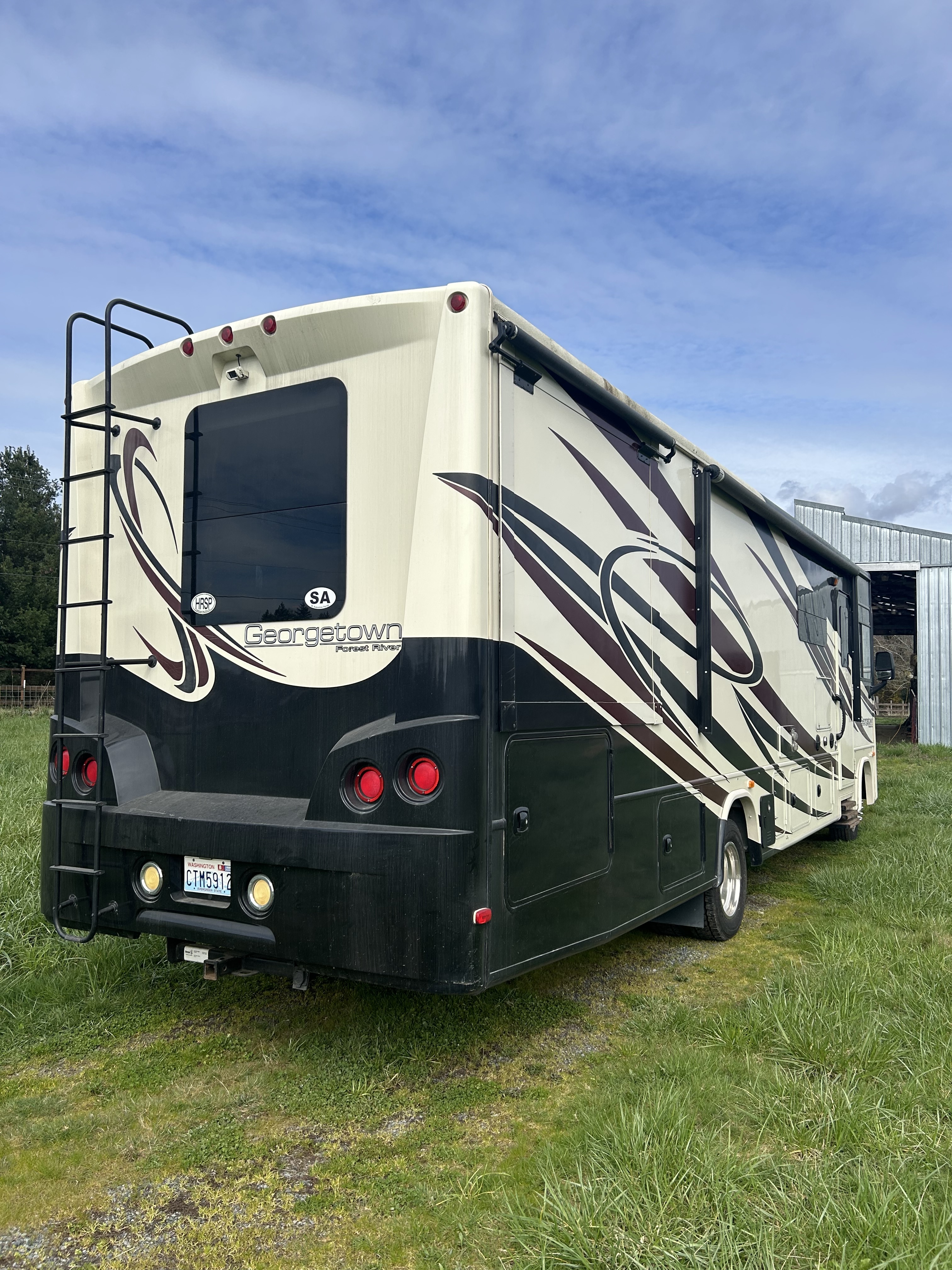 2015 Forest River GEORGETOWN 329DS in arlington WA