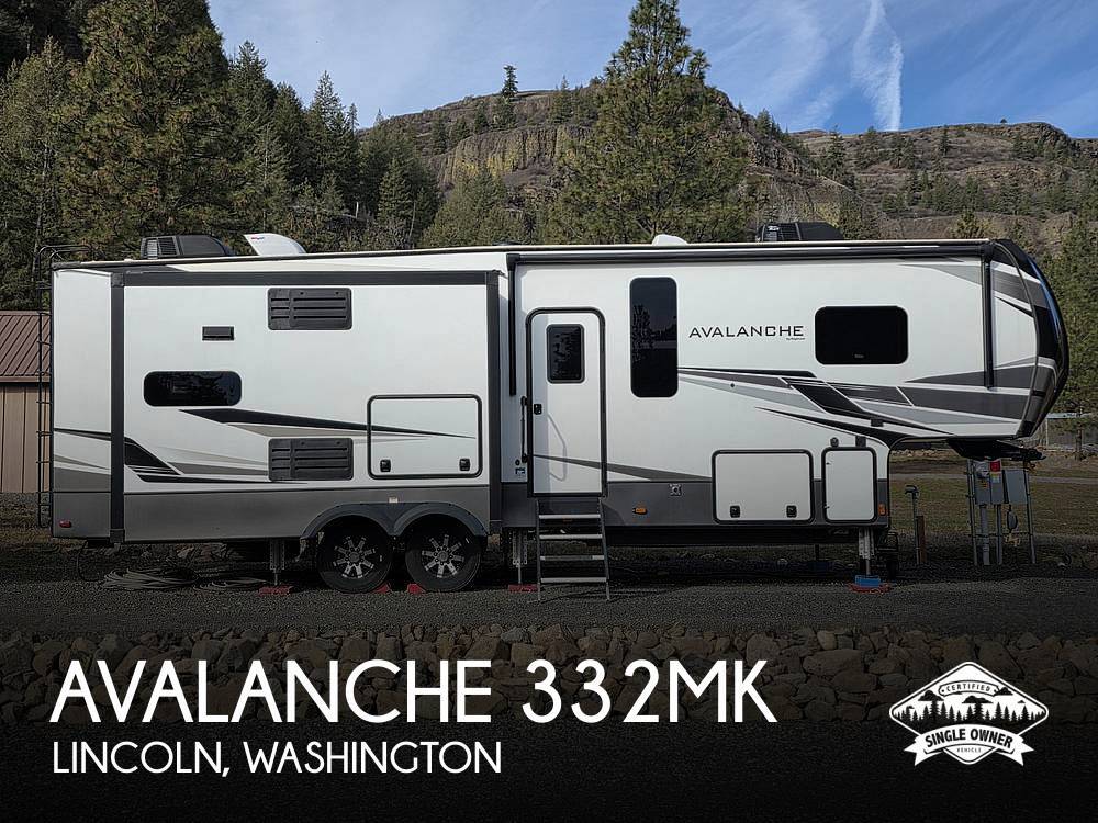 2021 Keystone Avalanche 332MK RV