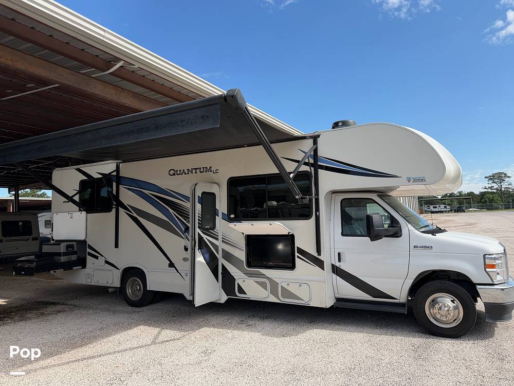 2023 Thor Motor Coach Quantum LC28 in waller TX